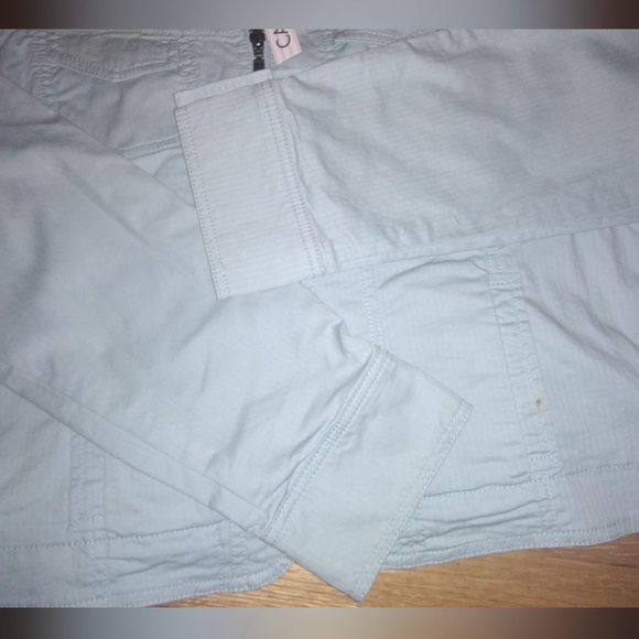 Cabi TAG Denim Crop Jacket, blue, band collar chest front pckets, Zip, Cuffs,XL - Picture 3 of 5